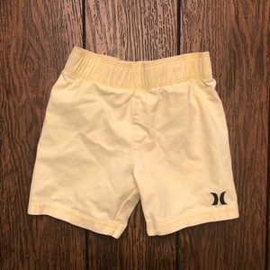 Hurley 2T boy shorts
